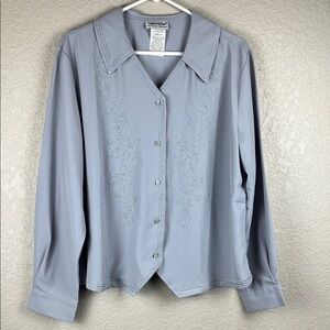 Gray Embroidered Button-Up Blouse Long Sleeve Vintage Anthony Richard’s